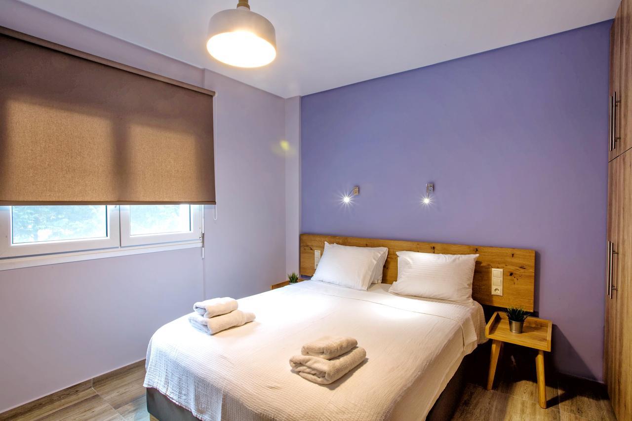 Isalos Suites Néa Péramos Exteriér fotografie